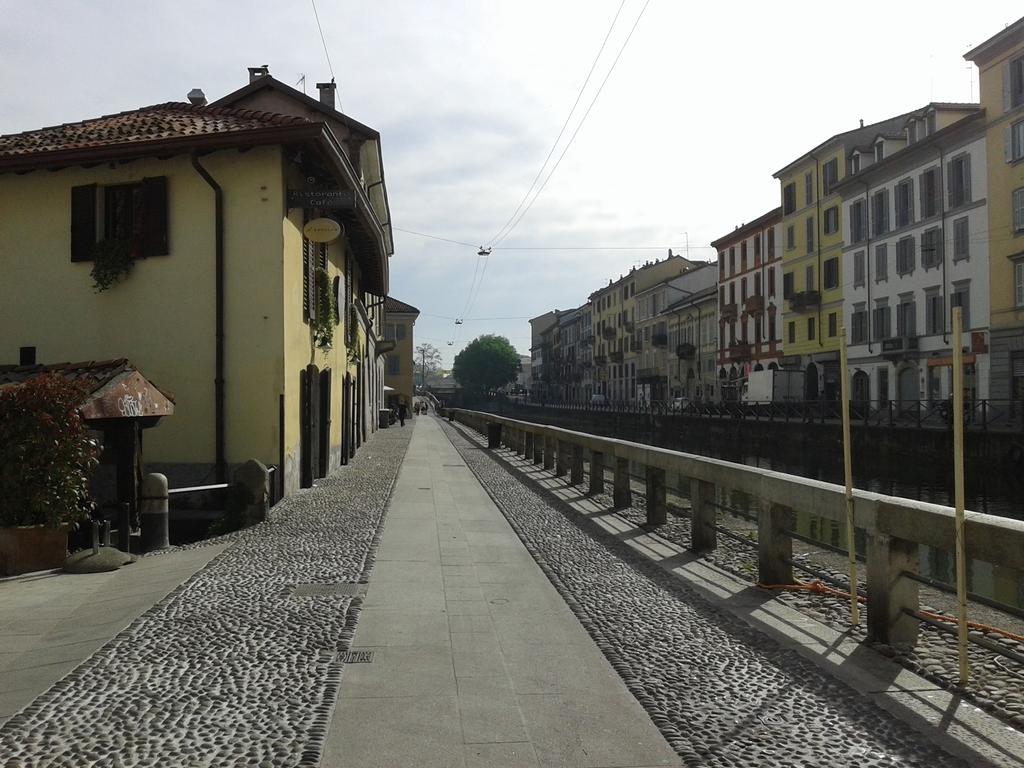 B&B El Brumista Milano Eksteriør billede