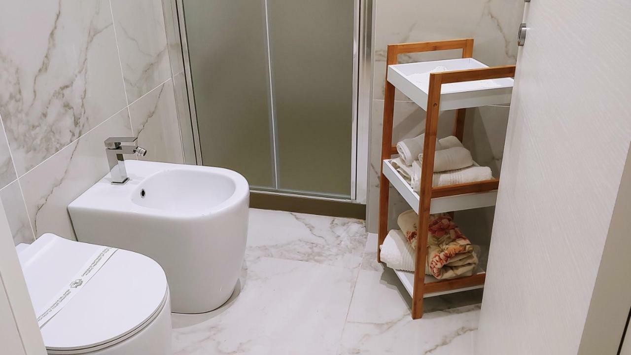 B&B El Brumista Milano Eksteriør billede
